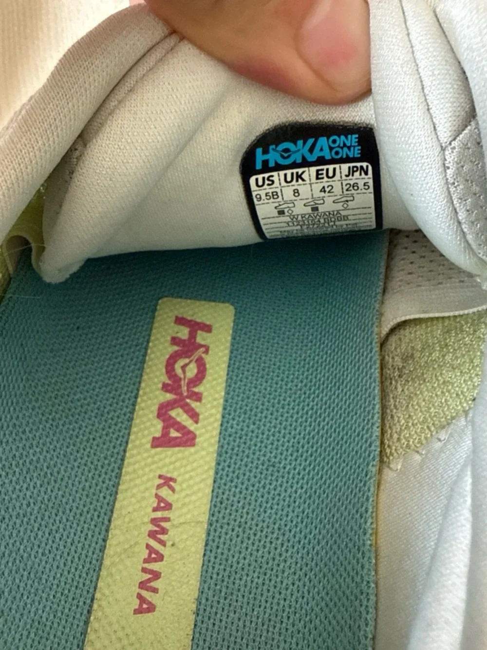 Hoka Kawana Running Shoes